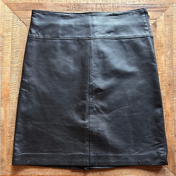 Vintage Le Chateau Leather Skirt Size 3/4 - Picture 1 of 5